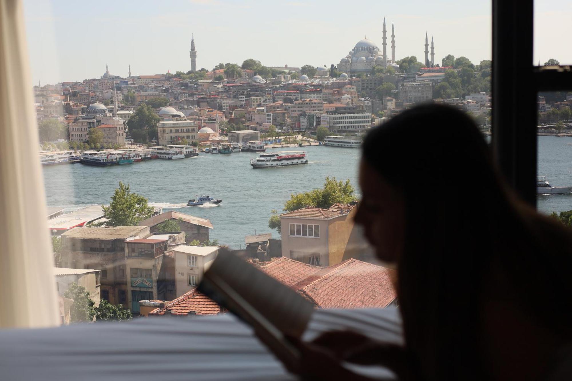 Union Hotel Karakoey Istanbul Bagian luar foto