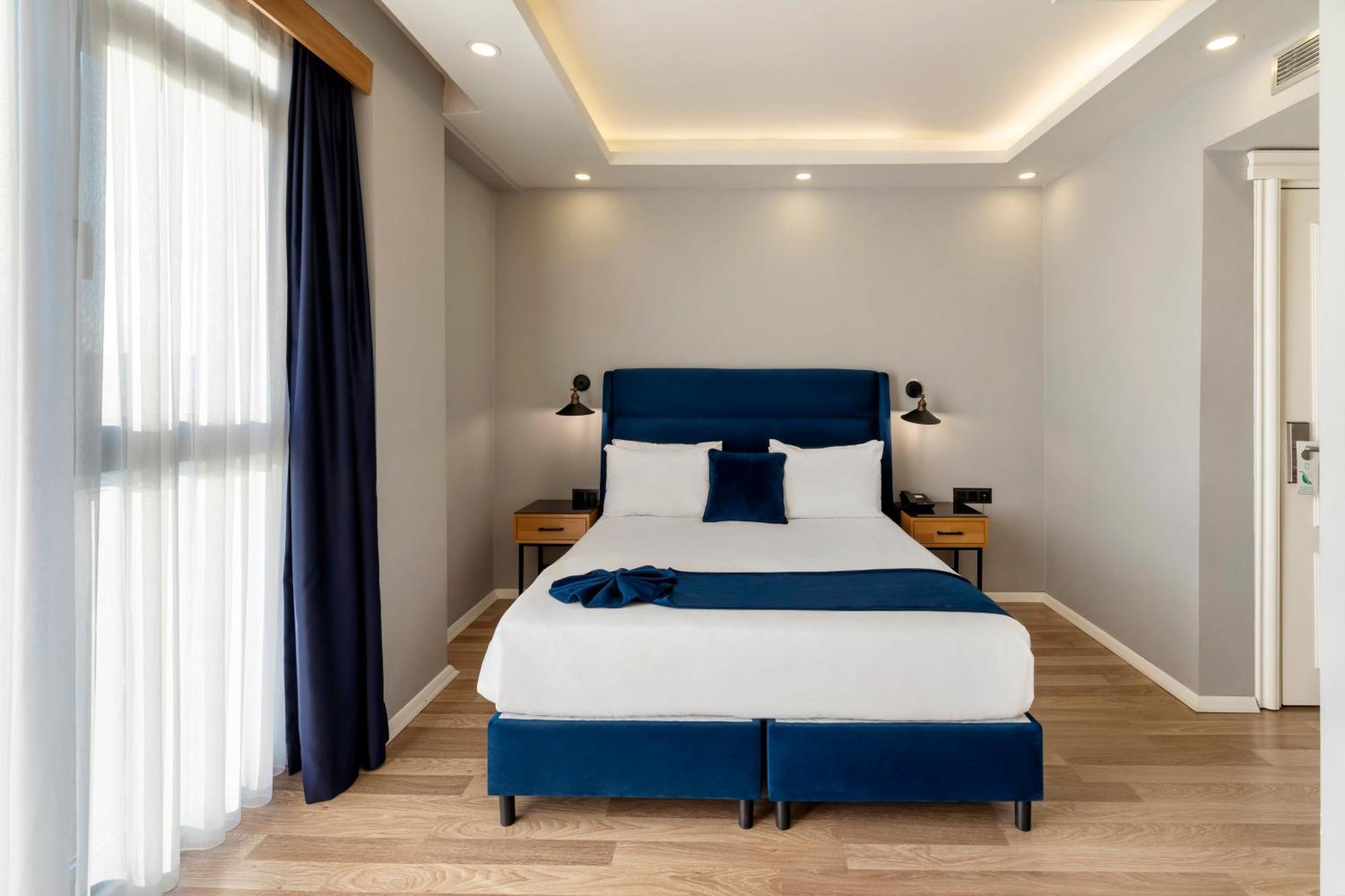 Union Hotel Karakoey Istanbul Bagian luar foto
